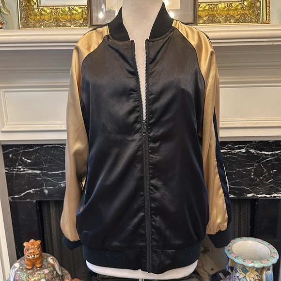 Embroidered Satin black & gold reversible bomber jacket - Picture 5 of 6